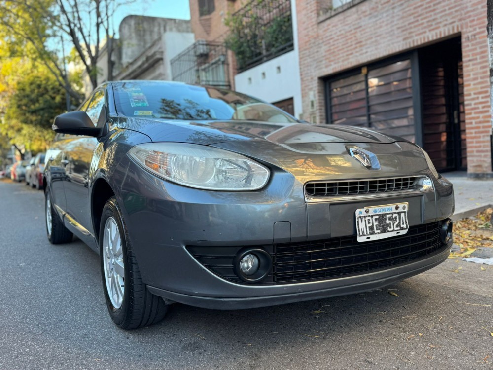 Renault Fluence Luxe — foto 11